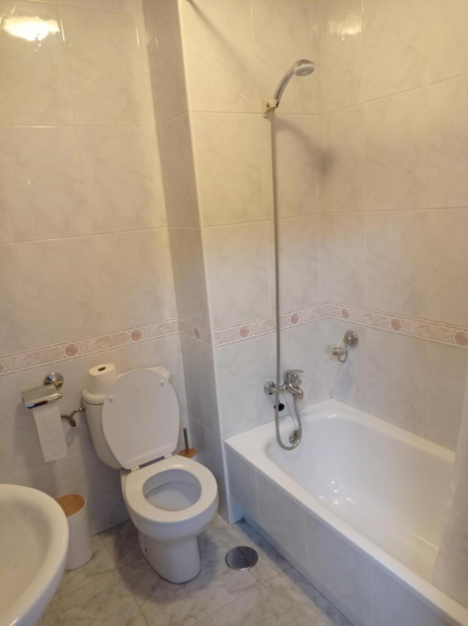 Acogedor Apartamento Centrico Эль-Грове Экстерьер фото