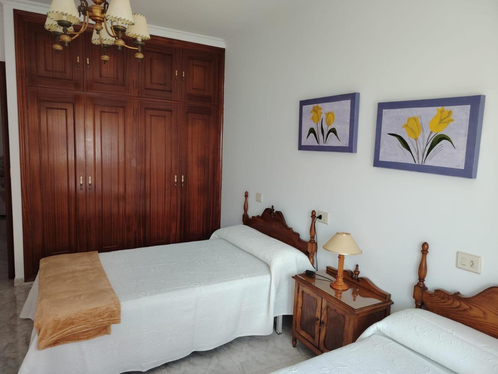 Acogedor Apartamento Centrico Эль-Грове Экстерьер фото